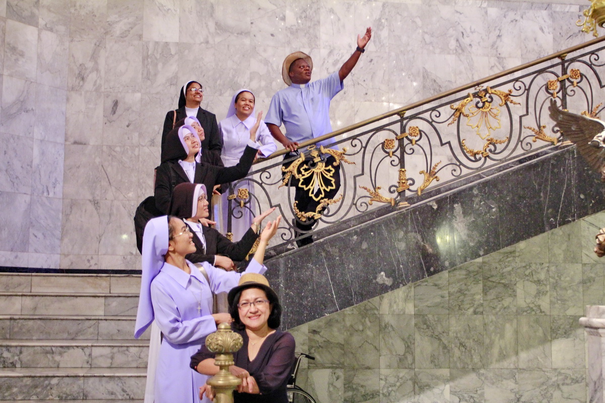 Group of The Priests Visited AU