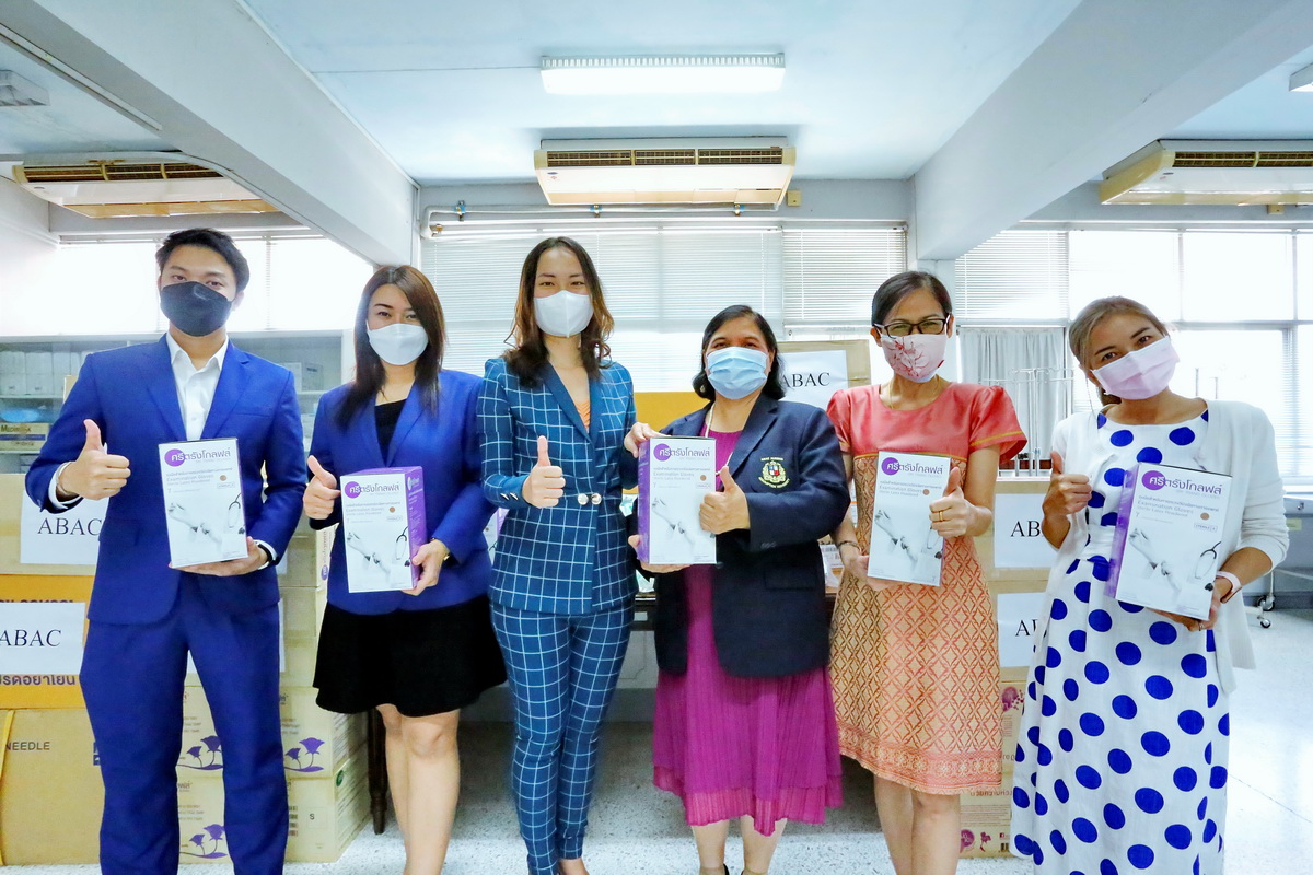 AU Alumni-School of Nursing Science was Sponsored Medical Supplies for Education