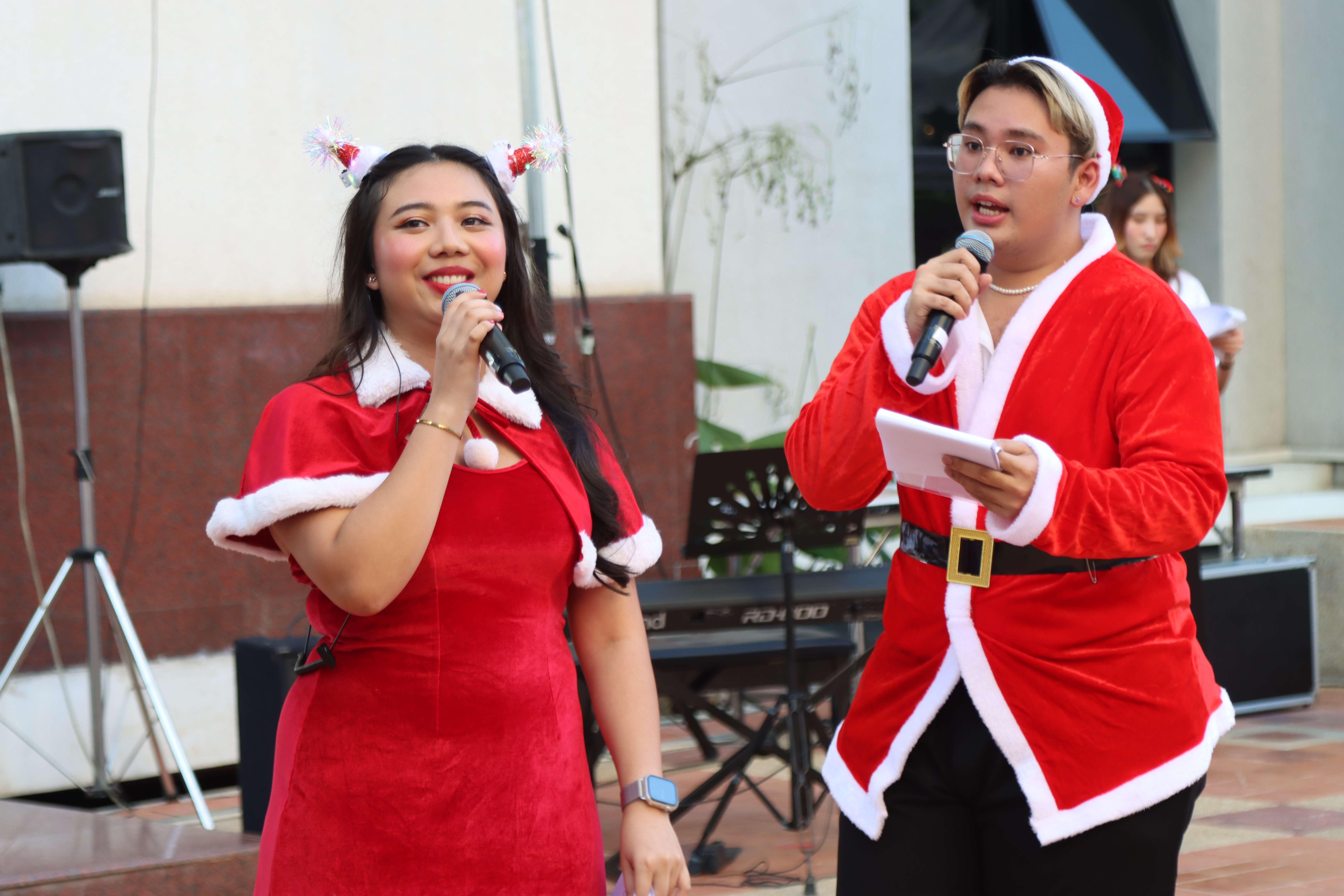 AU-Lights-Christmas-2023-around