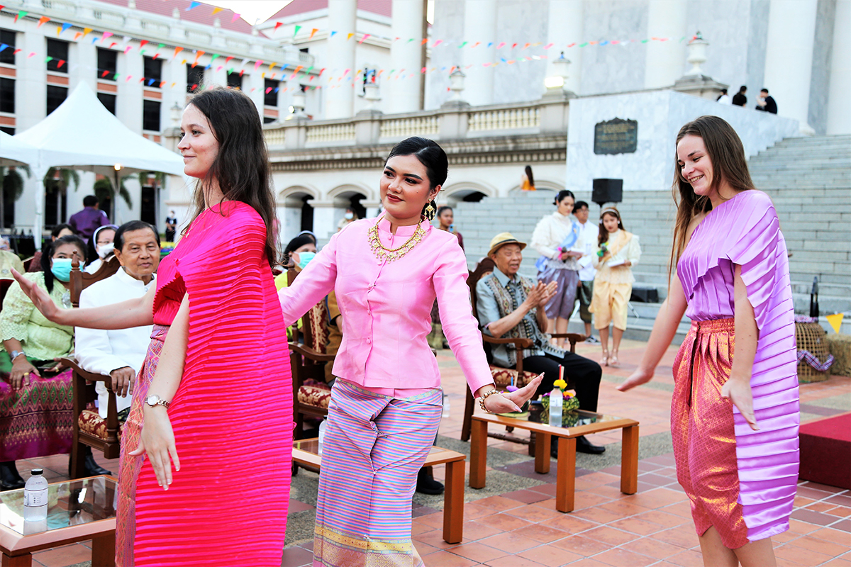 Loy Krathong Festival