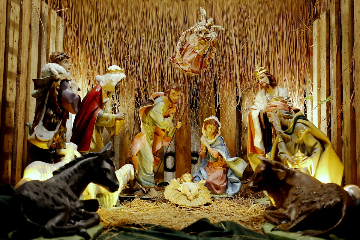 It’s Beginning to Look a Lot Like Christmas at Assumption University