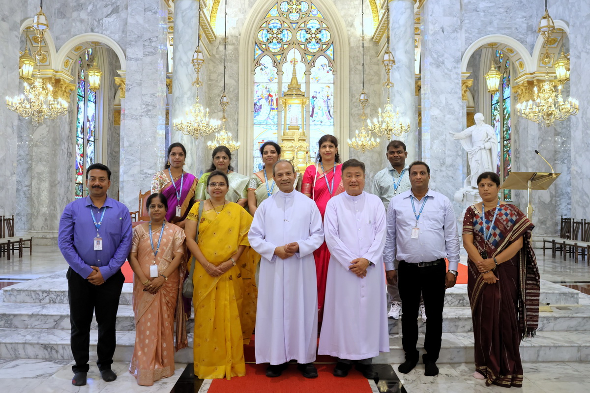 Bridging Borders, Building Futures: AU and Little Flower Degree College Forge Academic Alliance
